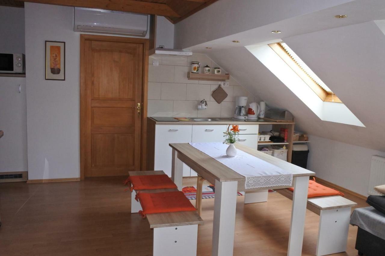 Apartma Vrh Lesce  Eksteriør bilde